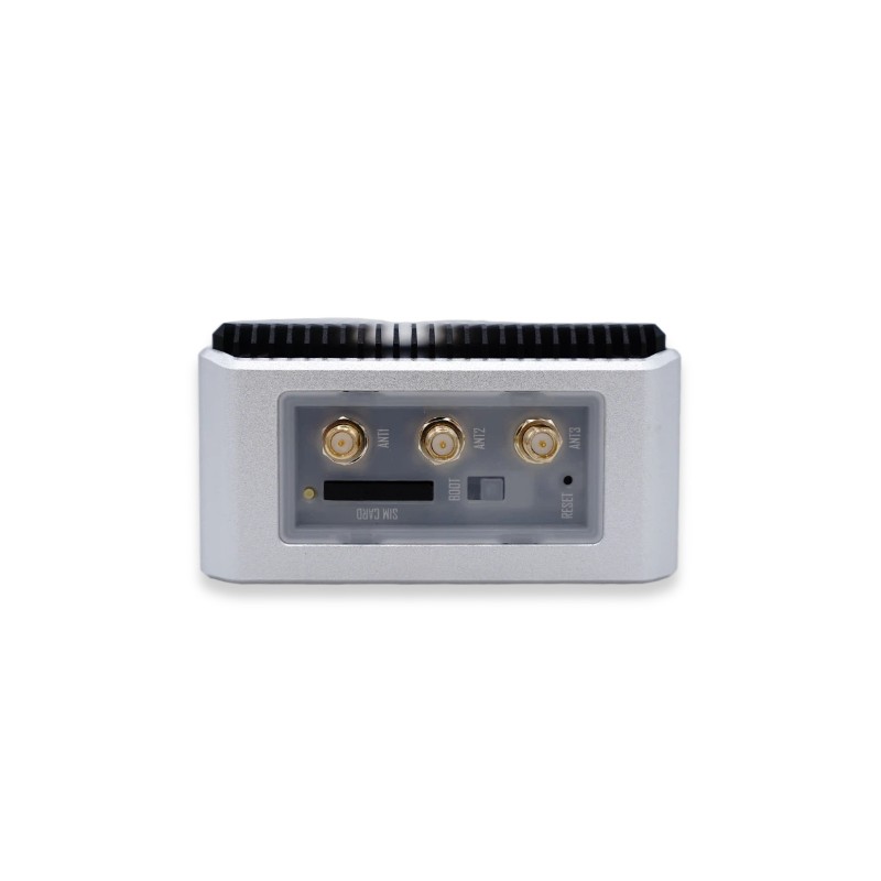 Seed reComputer R1225 EU868-4G LoRaWAN Gateway & Industrial Controller